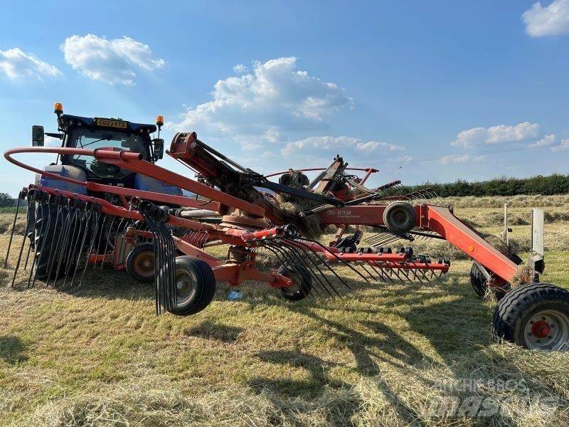 Kuhn GA8731 Okretači i sakupljači sena