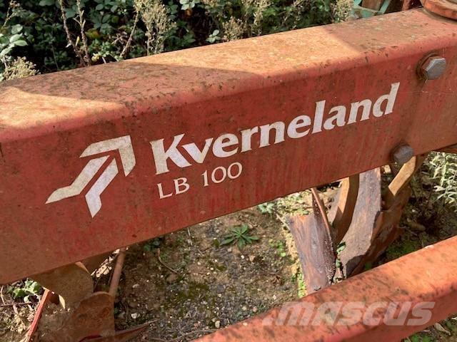 Kverneland LB100 Plugovi obrtači
