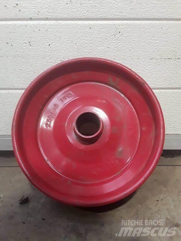  Misc. Red Rim Gume, točkovi i felne