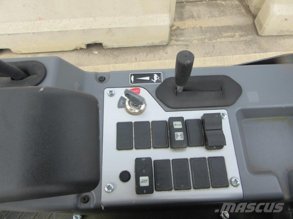 Yanmar SV19VT Bageri guseničari