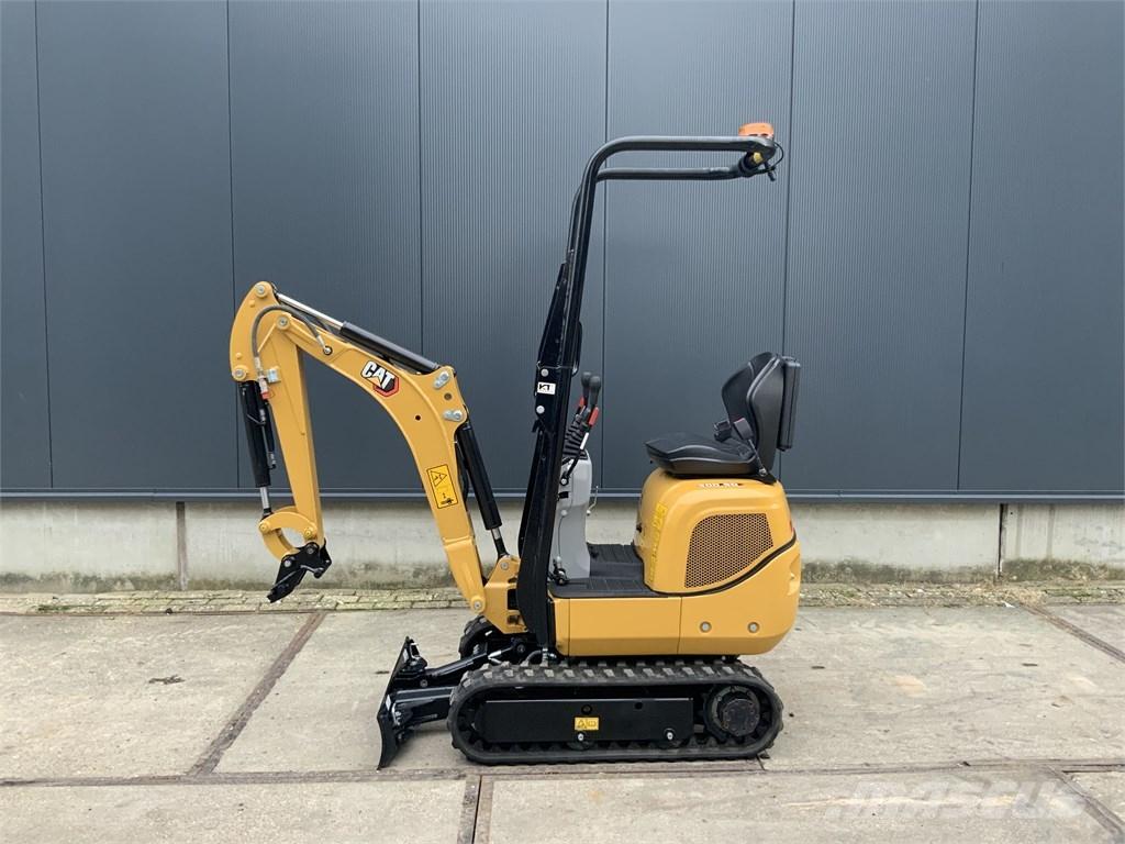 CAT 300.9 D Mini bageri < 7t
