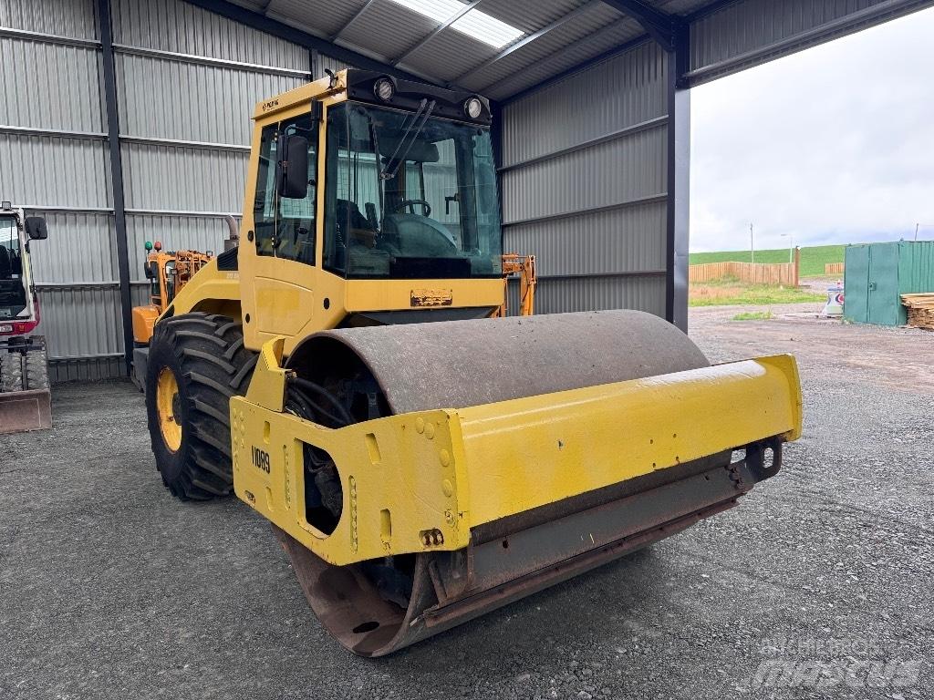 Bomag BW 213 D H-4 Valjci sa jednim bubnjem