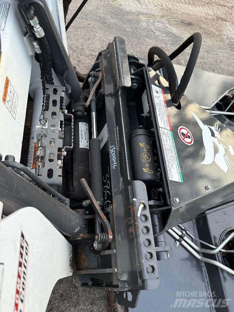Bobcat T 770 Skid steer mini utovarivači