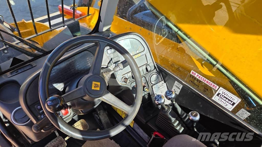 JCB 535-125 Teleskopski viljuškari
