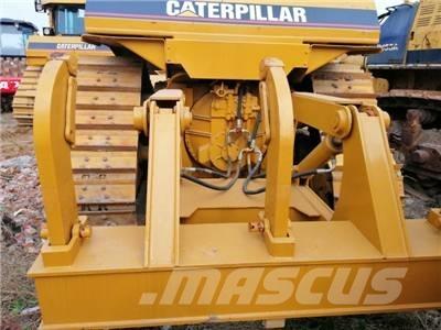 CAT D 6 R Buldožeri guseničari