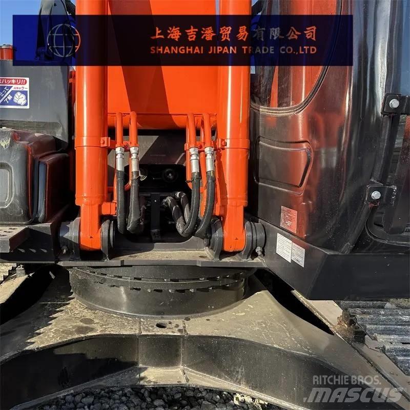 Hitachi ZX 200 Bageri guseničari