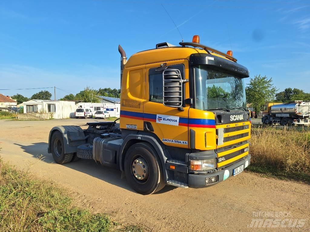 Scania P124LA4X2NA Tegljači