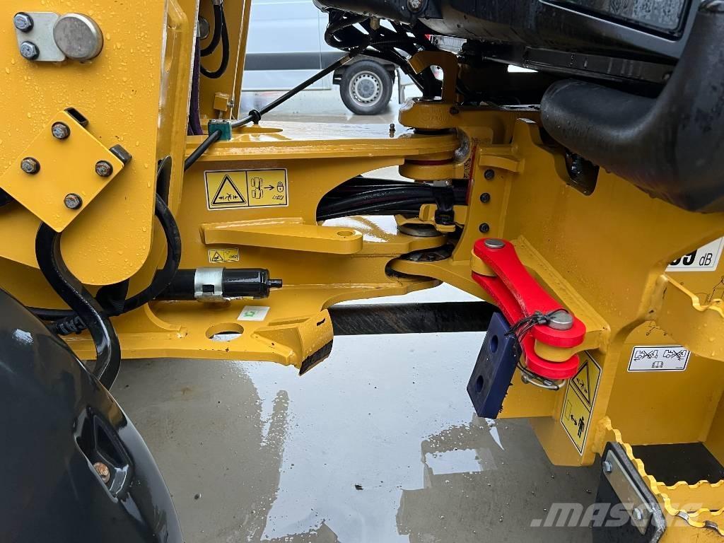 CAT 908M Utovarivači na točkove