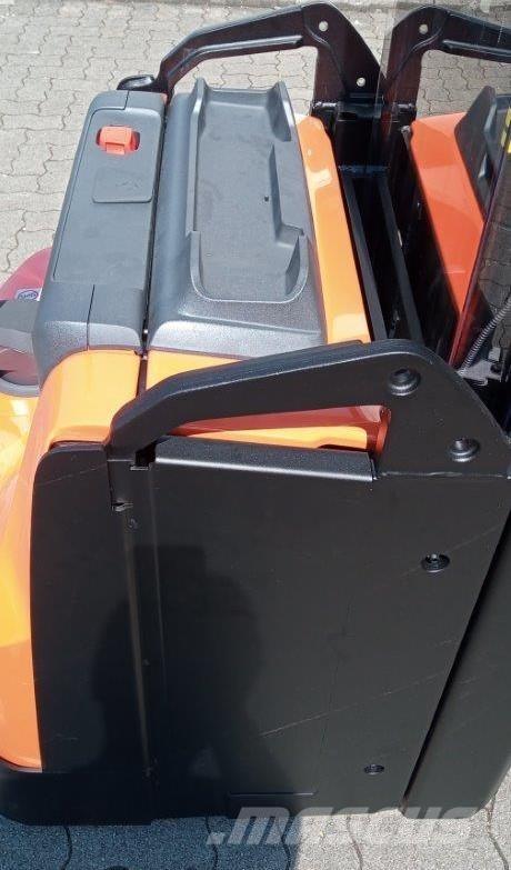 Toyota SWE160L Samopogonski ručni viljuškari