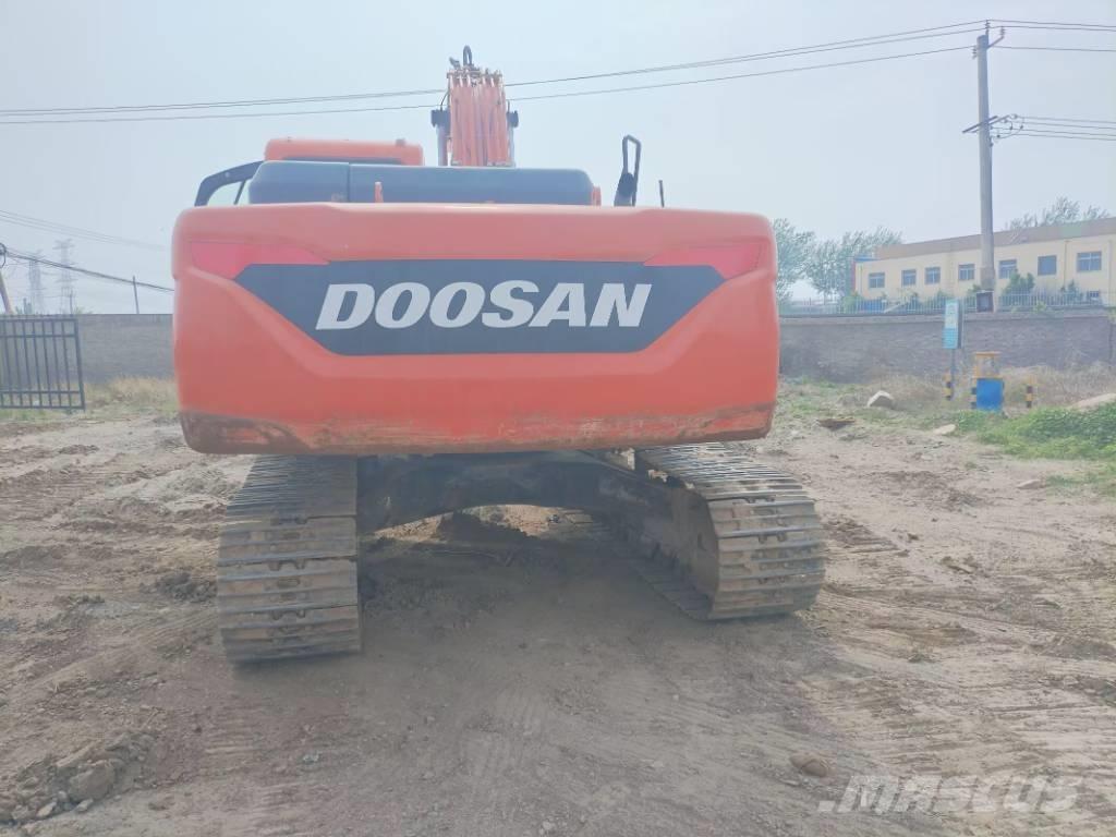 Doosan DX225LC-9C Bageri guseničari