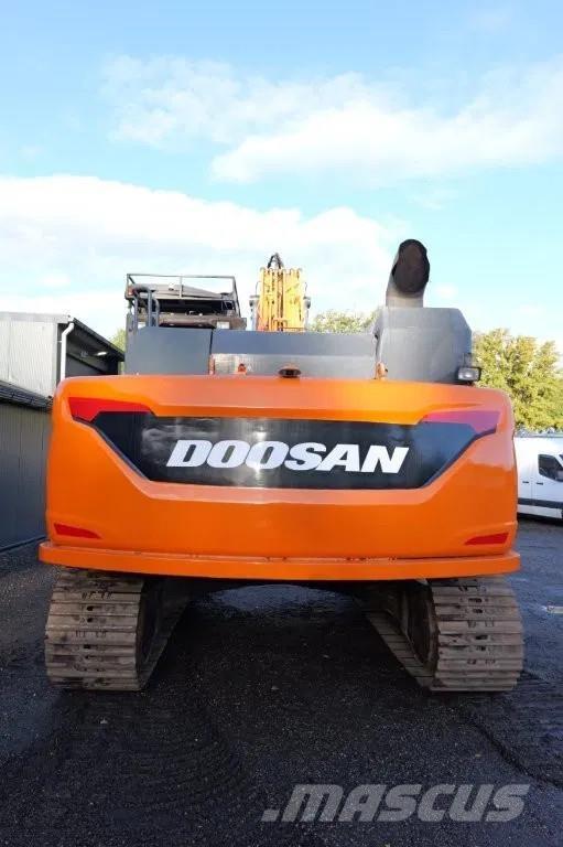 Doosan DX300LC Bageri guseničari