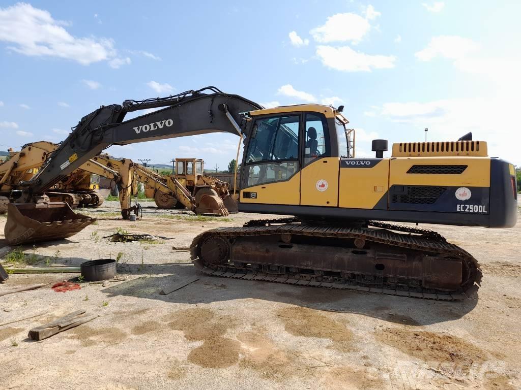 Volvo EC 250 D L Bageri guseničari
