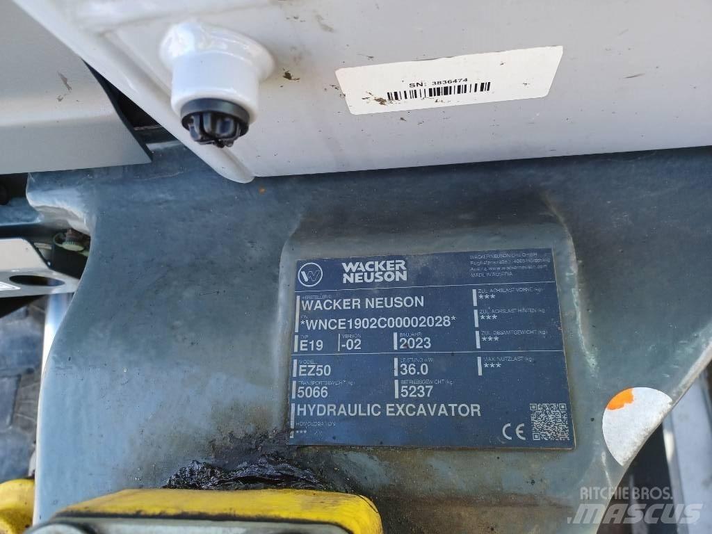 Wacker Neuson EZ50 Bageri guseničari