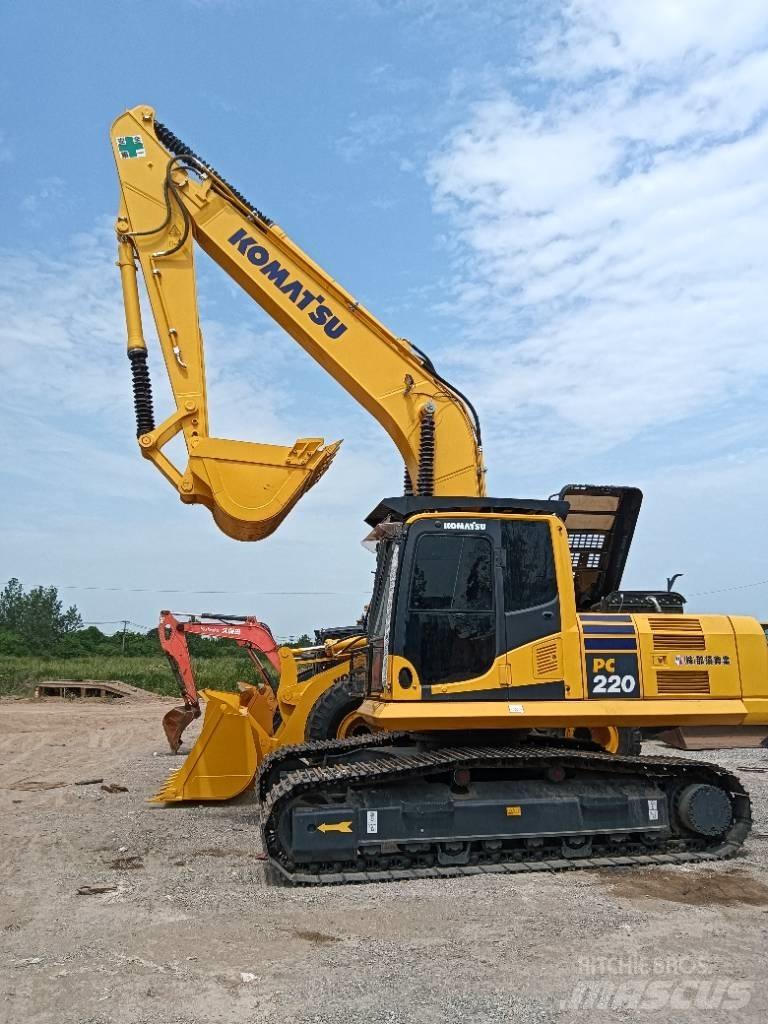 Komatsu PC 220-8 Bageri guseničari