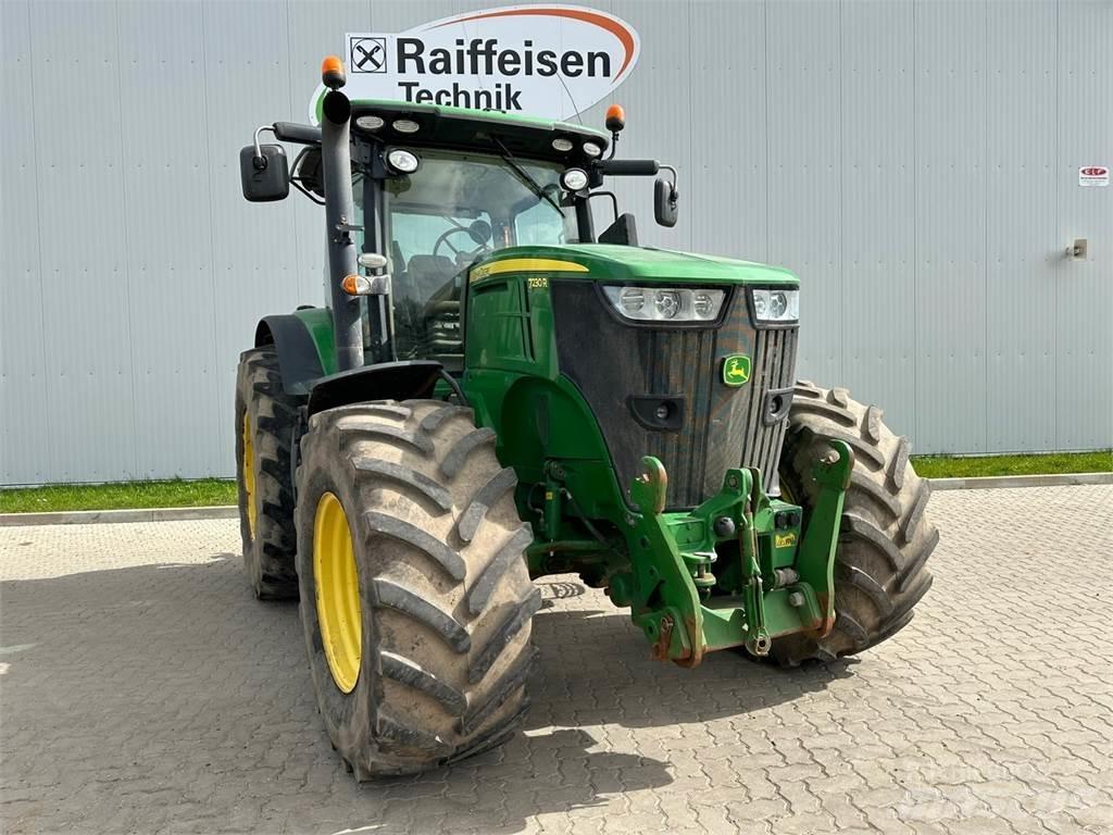 John Deere 7230R Traktori