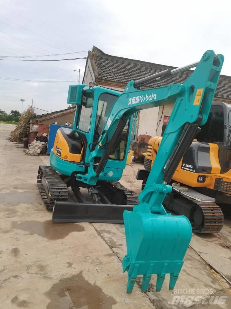 Kubota KX 135 Bageri guseničari
