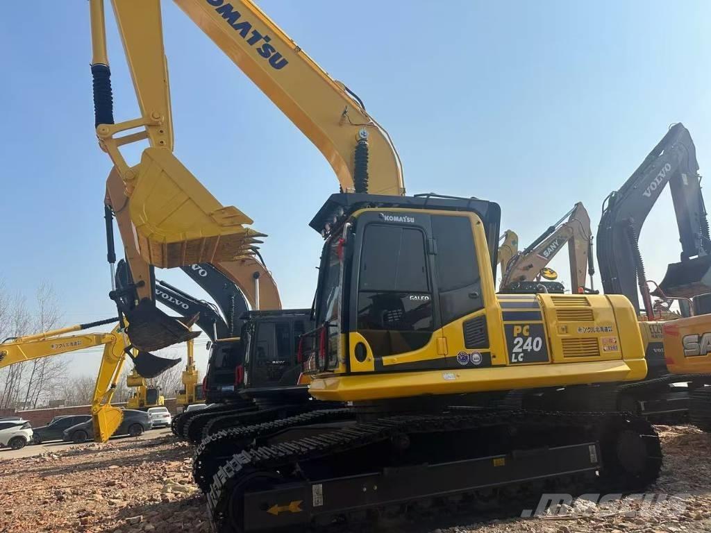 Komatsu PC 240 Bageri guseničari