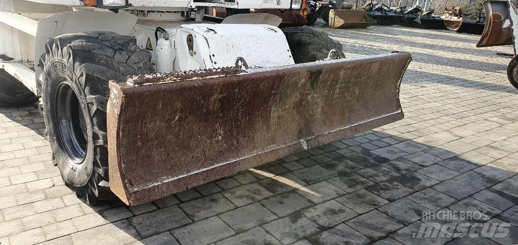 Mecalac 714 MWE Bageri točkaši