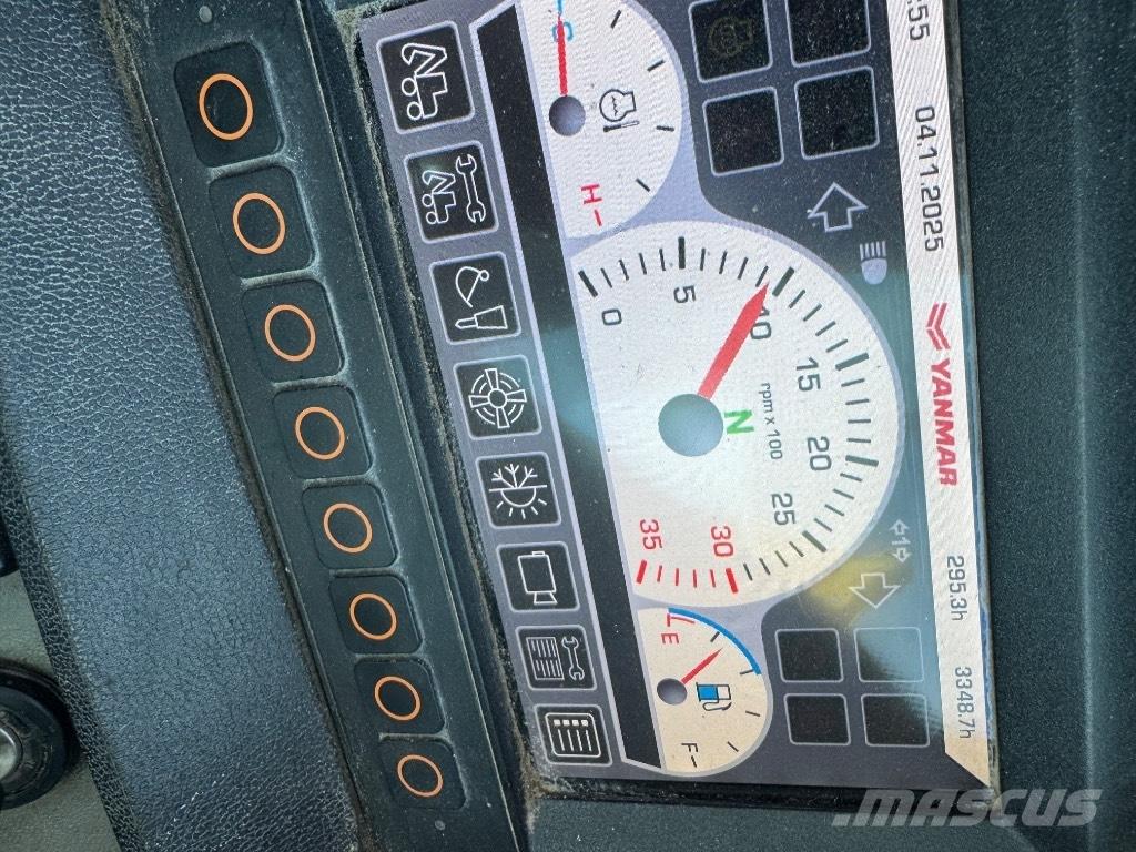 Yanmar B95W (40576) Bageri točkaši