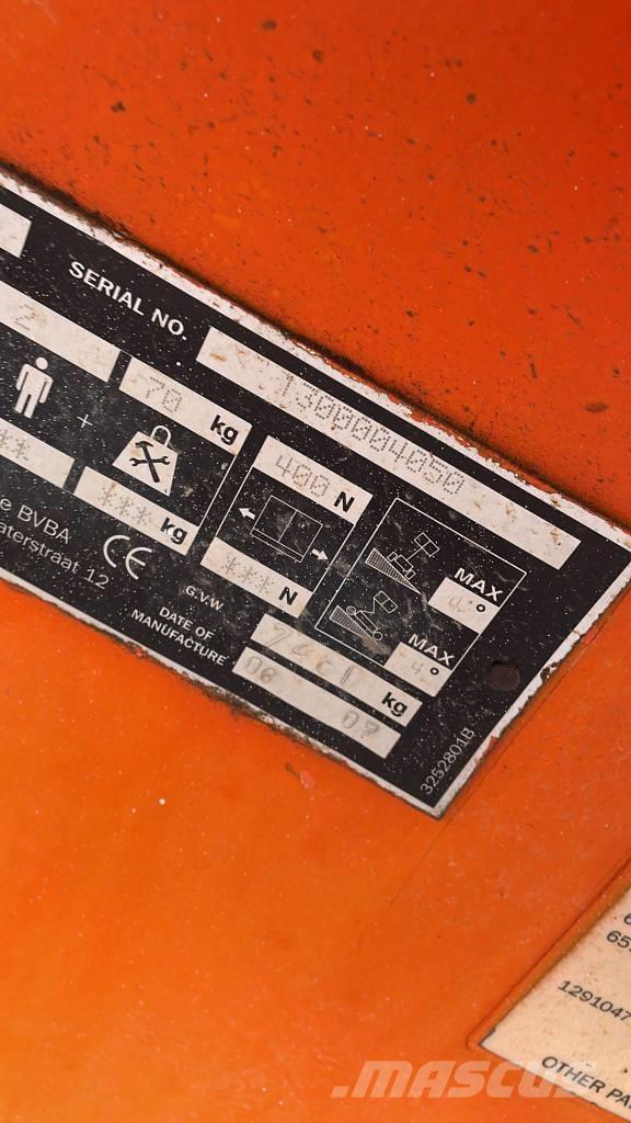 JLG 450 AJS II Zglobne podizne platforme