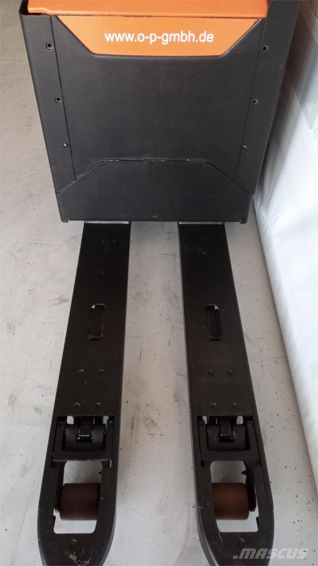 Toyota LPE 200 Ručni električni viljuškar