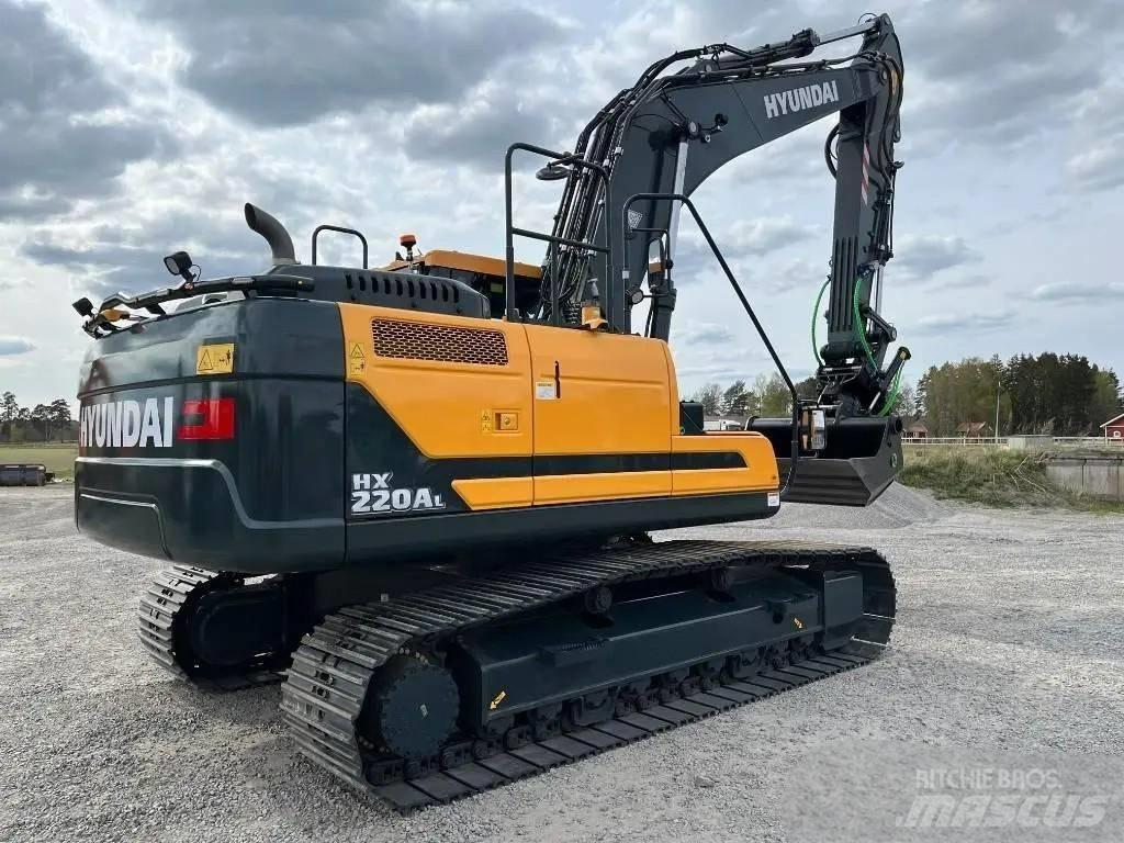 Hyundai HX 220 Bageri guseničari