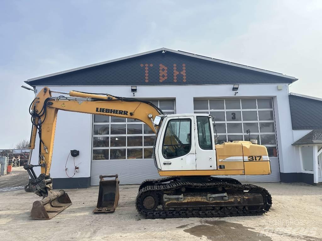 Liebherr R 317 Bageri guseničari