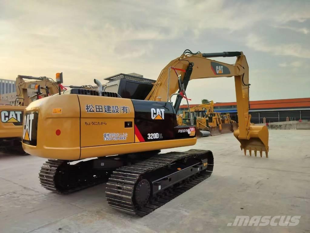 CAT 320 D2 Bageri guseničari