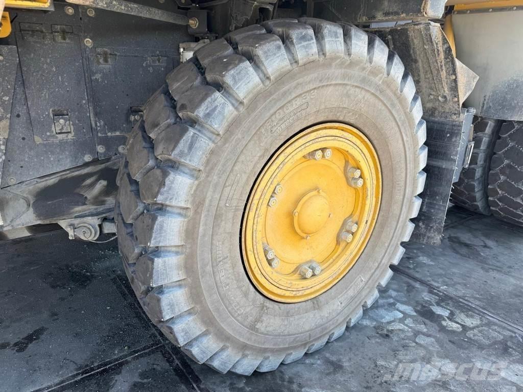 Komatsu HD405-7 Damperi za gradilište