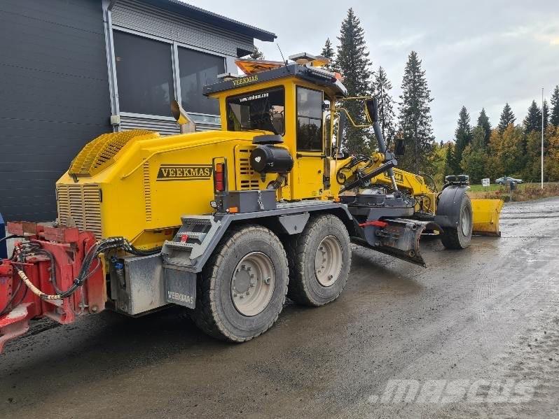 Veekmas FG 244 Grejderi
