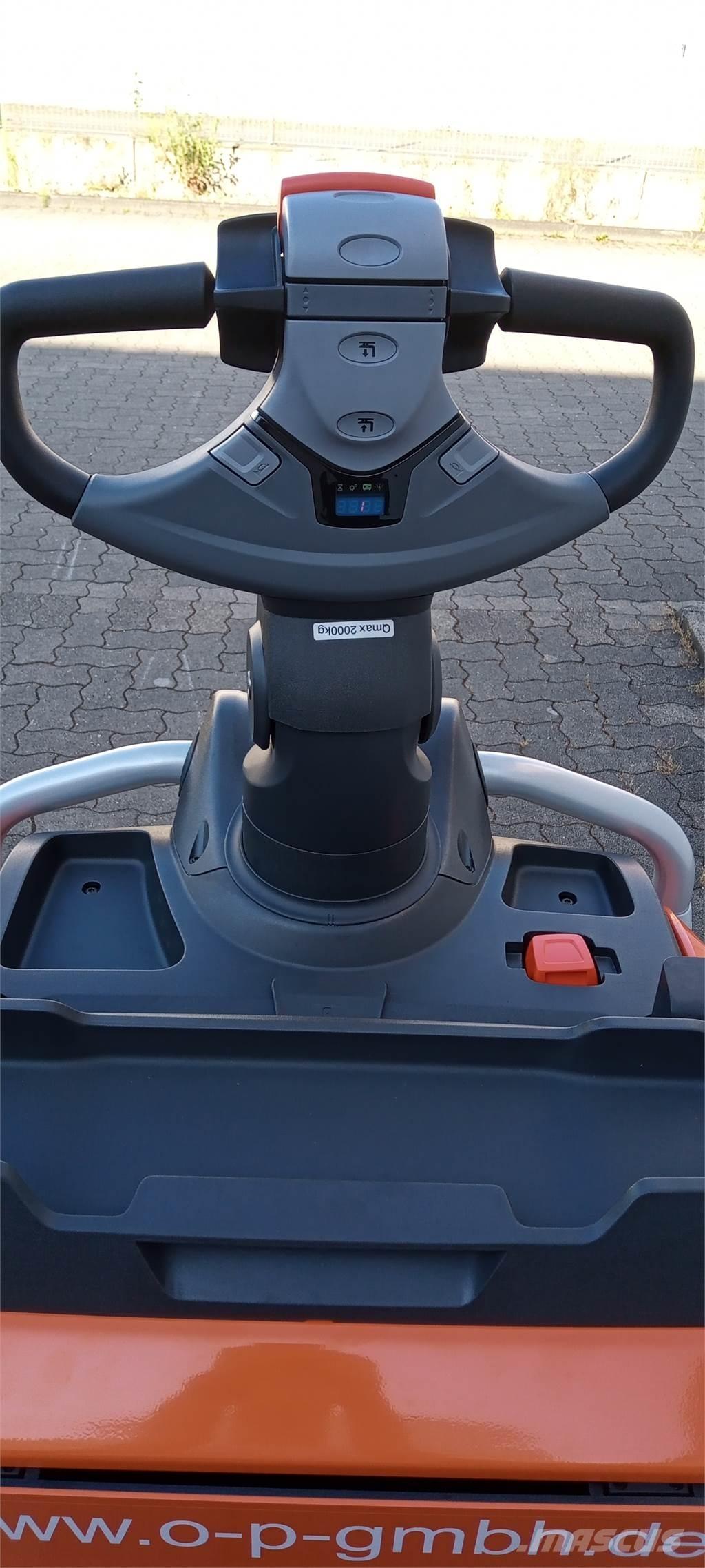 Toyota LPE200 Nisko podizni električni viljuškar