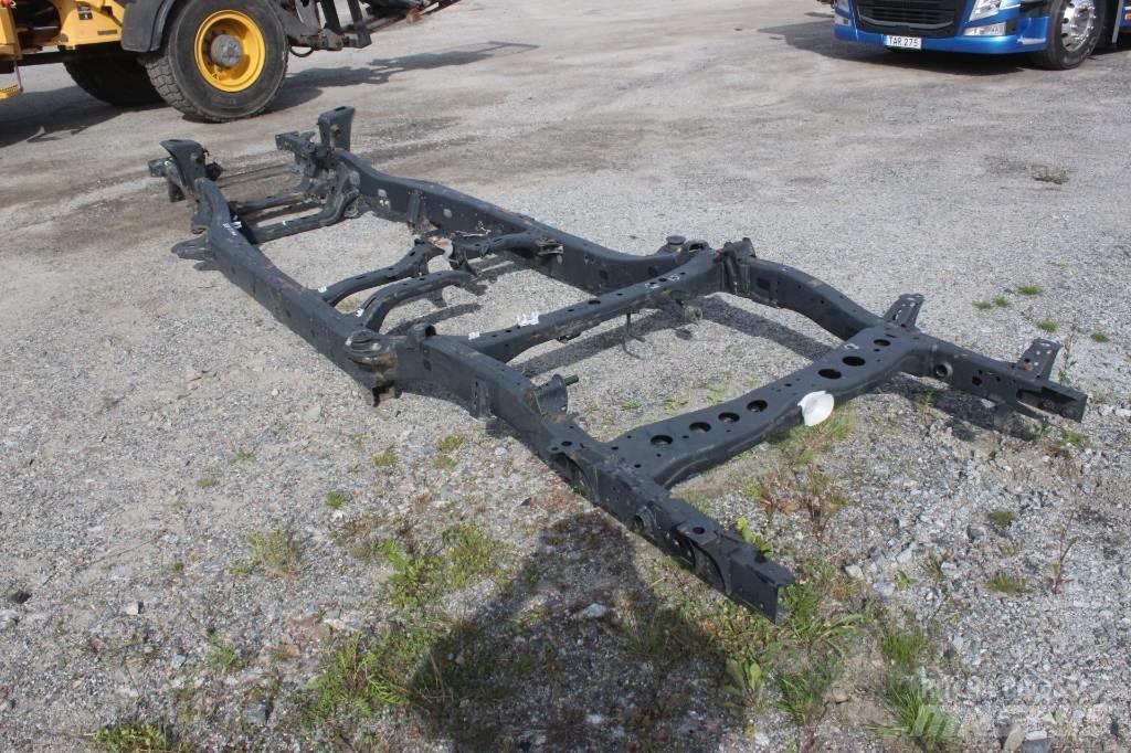 Toyota Hilux Šasija i vešenje