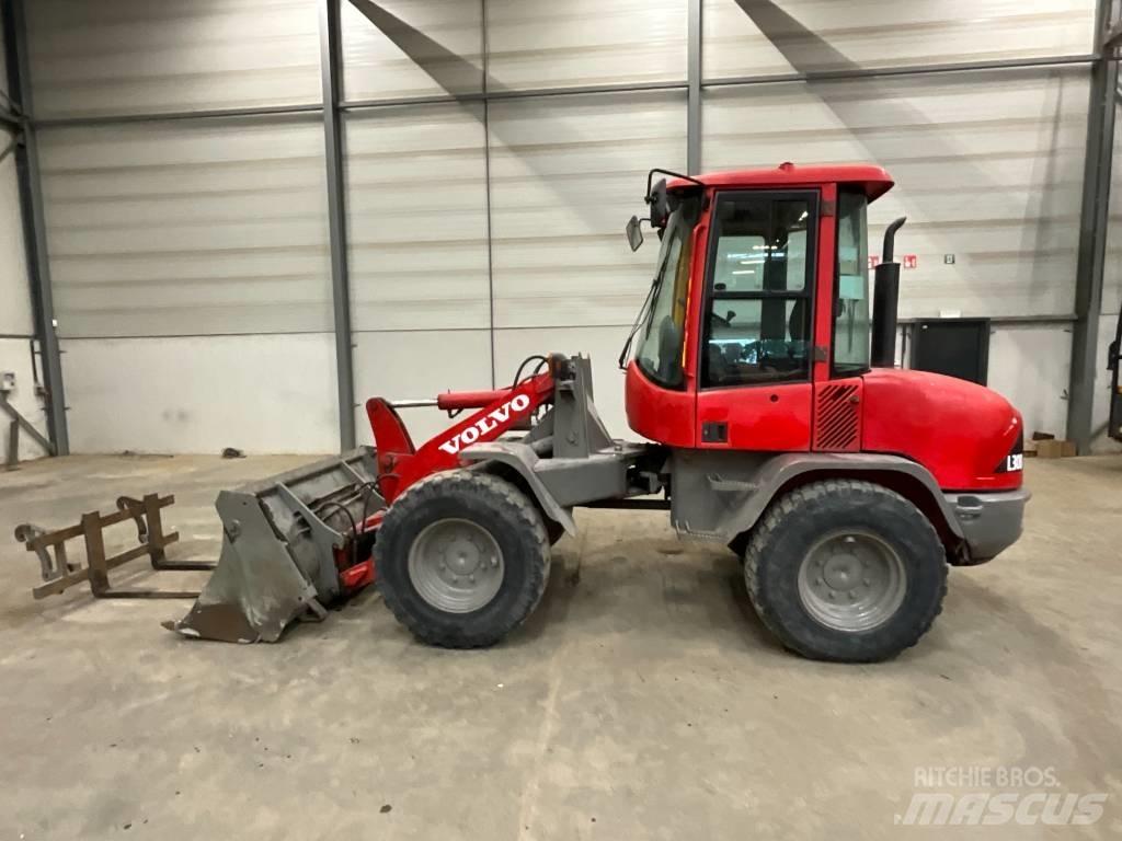 Volvo L 30 B-Z/X Utovarivači na točkove