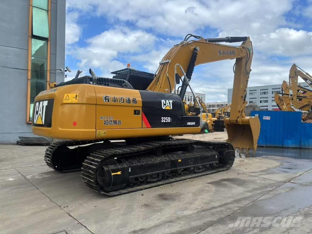 CAT 325 D Bageri guseničari