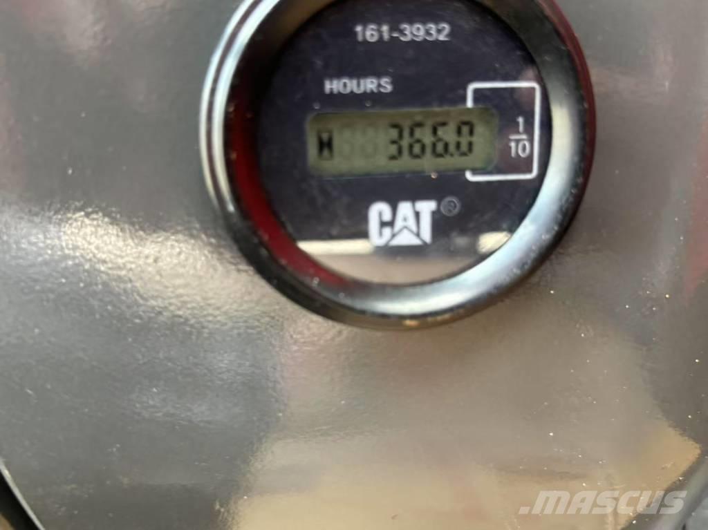 CAT 325 D Bageri guseničari