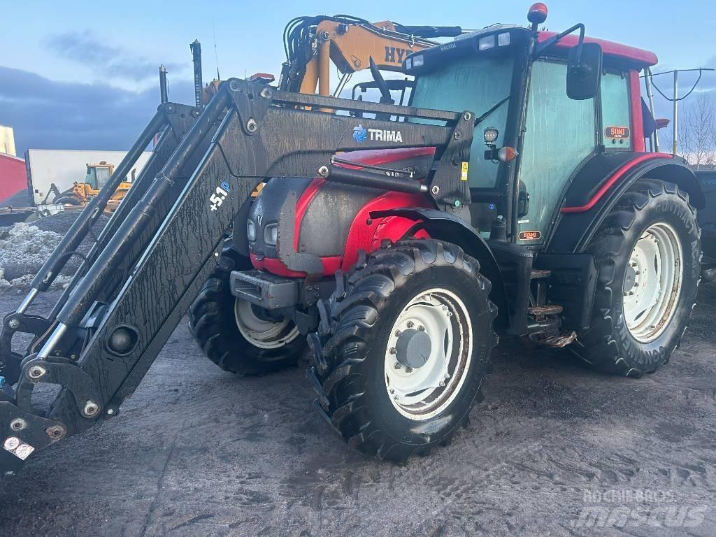 Valtra N 111 Traktori