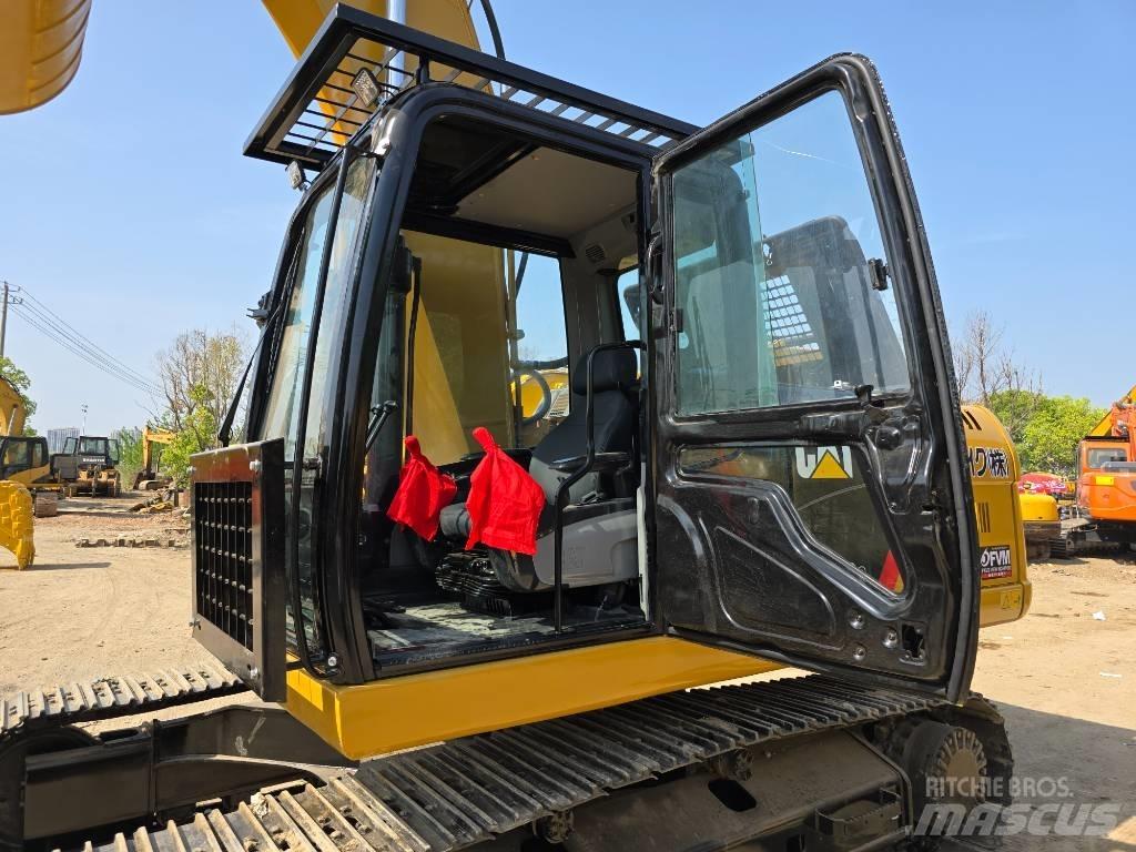 CAT 320 D 2 Midi bageri 7t – 12t