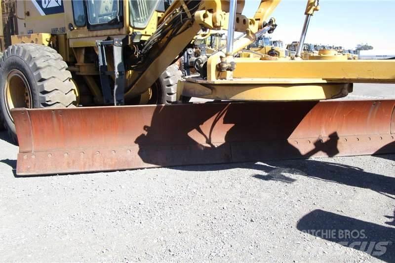 CAT 140K Grejderi