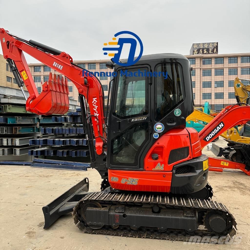 Kubota U 35 Mini bageri < 7t