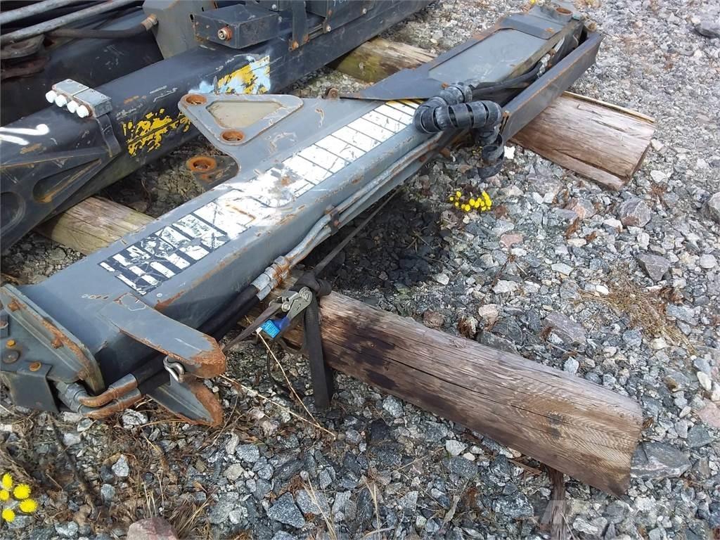 Ponsse K70+ Kranovi za debla