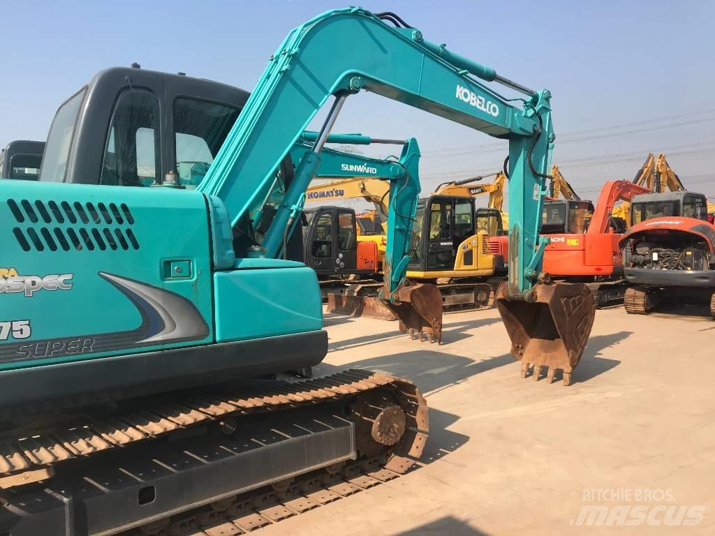 Kobelco SK 75 CSR Bageri guseničari