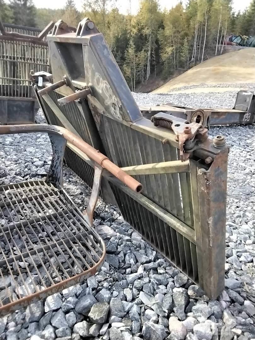 Valmet 860.1 Ostale komponente