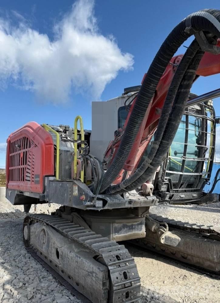 Sandvik DX800i Terenske bušilice