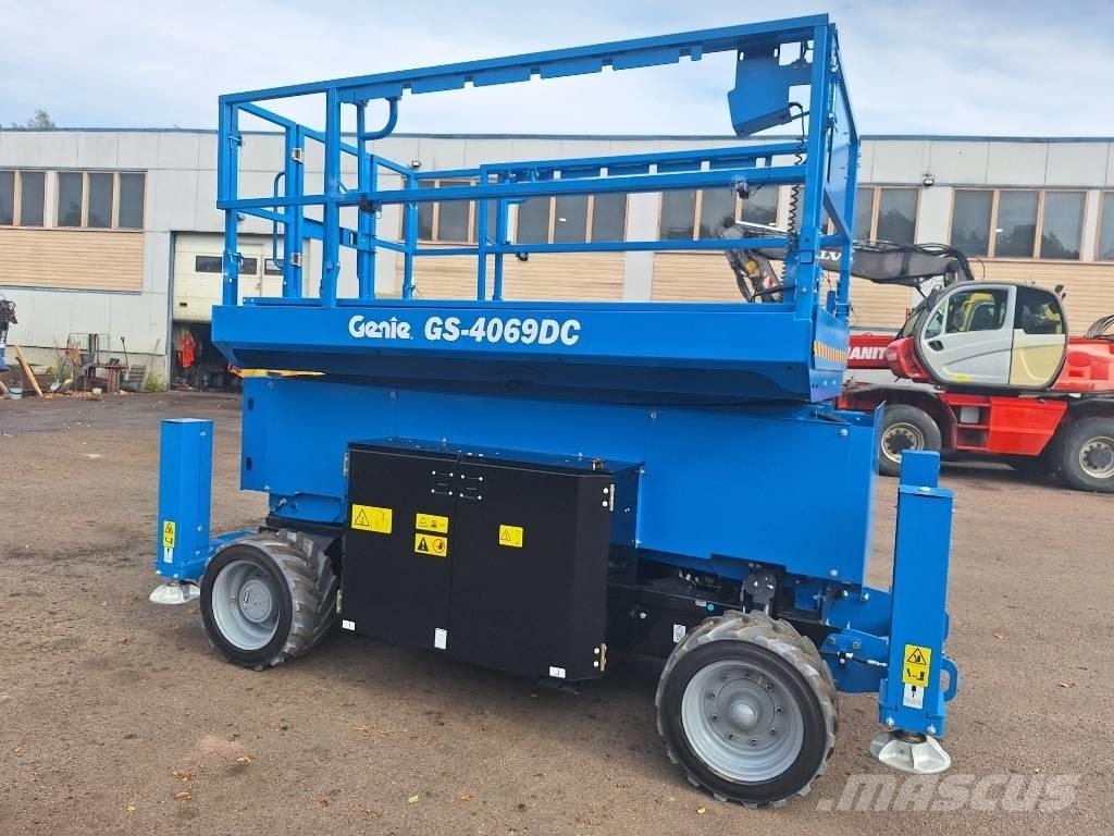 Genie GS-4069 DC Makazaste platforme