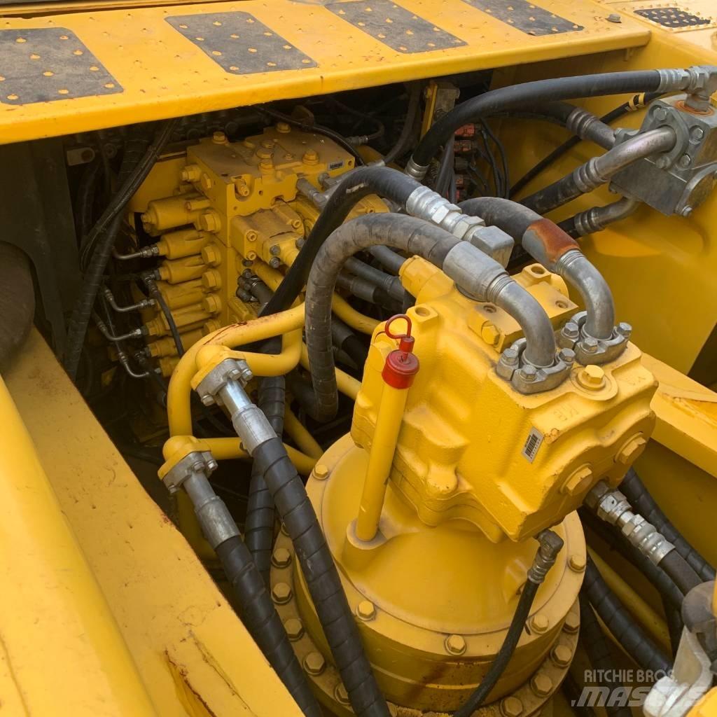 Komatsu PC450-8 Bageri guseničari