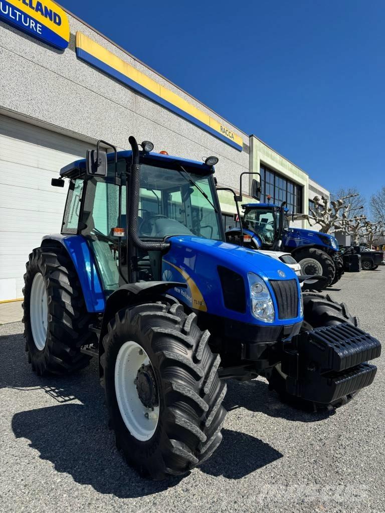 New Holland TL 90 A Traktori