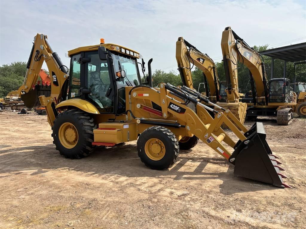 CAT 420 F2 Rovokopači