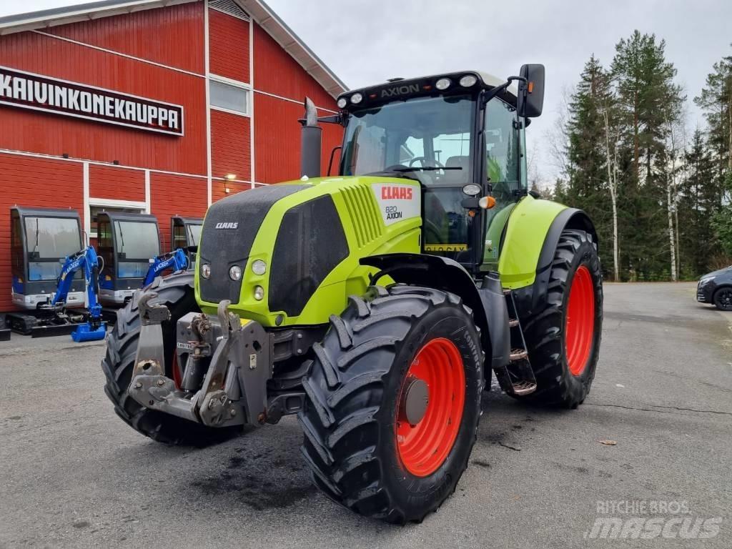 CLAAS 820 Axion Traktori