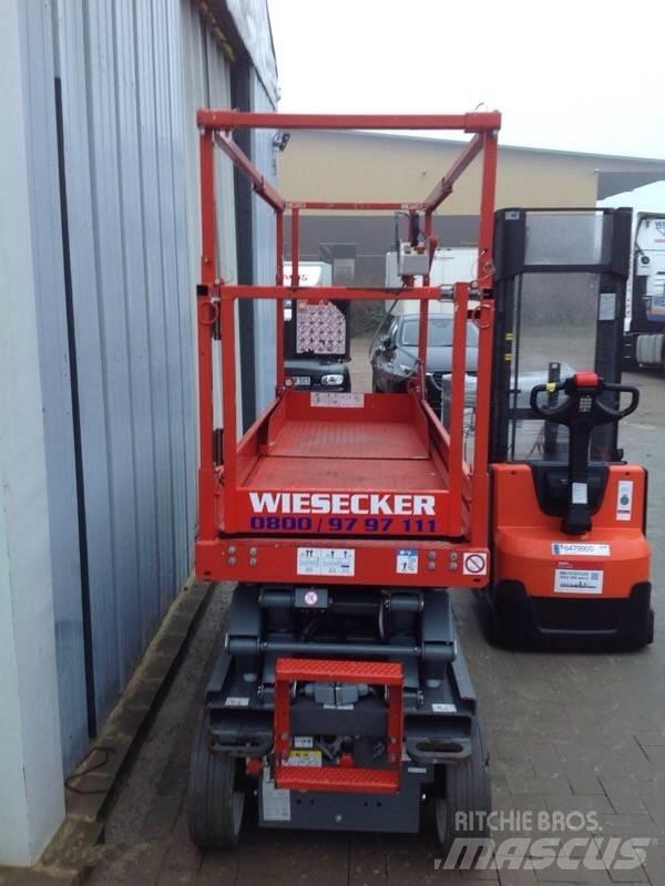 SkyJack SJ III 3220 Makazaste platforme