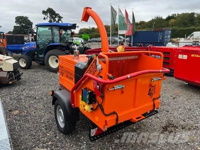 Timberwolf TW230/HB Drobilice drva / čiperi
